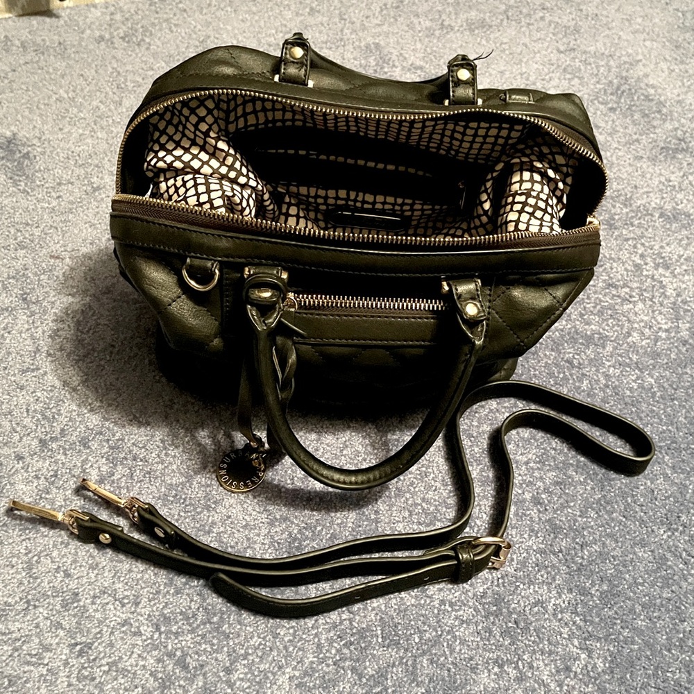 Urban Expressions Black shoulder bag